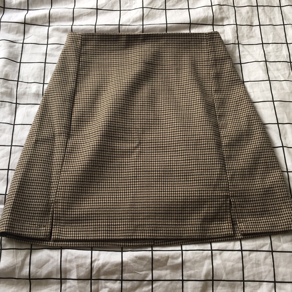 Brandy Melville skirt